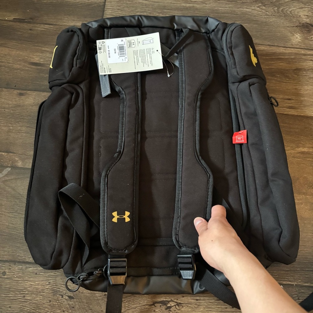 Under Armour UA Project Rock Duffle Backpack Bag Black Gold Gym $130 NEW - Picture 4 of 8